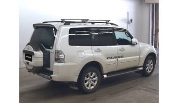 Mitsubishi Pajero 2013