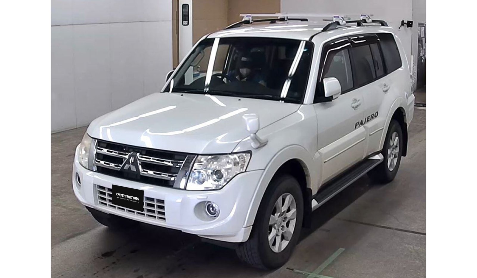 Mitsubishi Pajero 2013