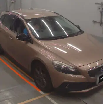 Volvo V40 2013
