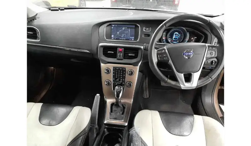 
								Volvo V40 2013 full									