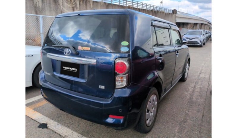 
Toyota Corolla Rumion 2013 full									